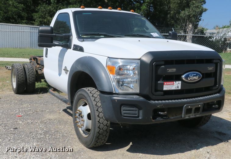 image for item DB10200 2011 Ford F550 truck cab and chassis