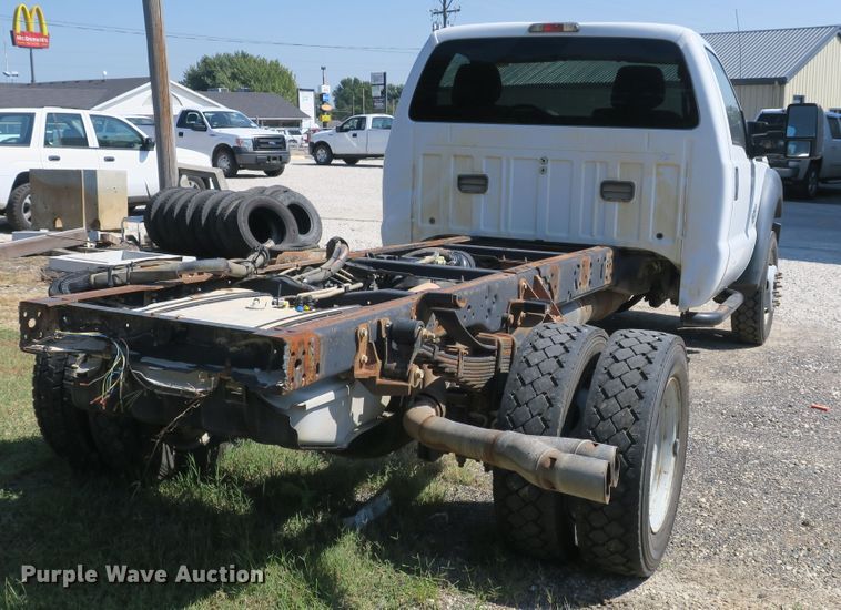 image for item DB10200 2011 Ford F550 truck cab and chassis