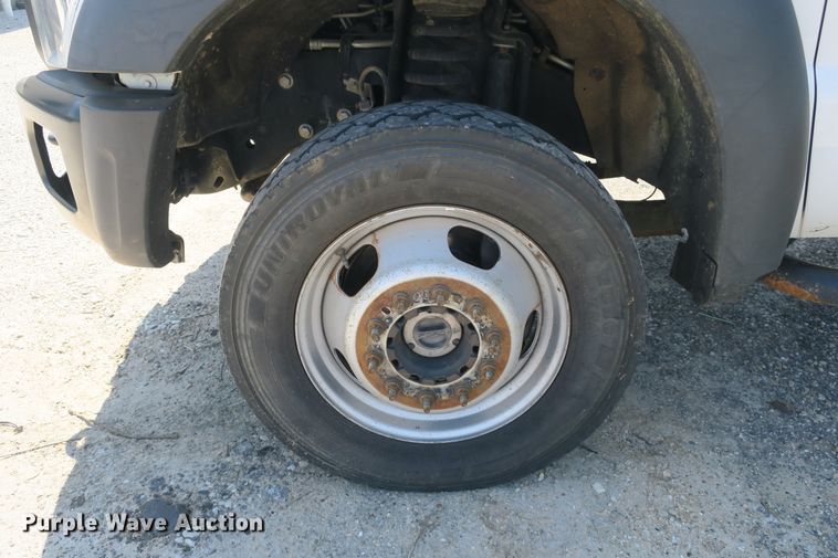 image for item DB10200 2011 Ford F550 truck cab and chassis