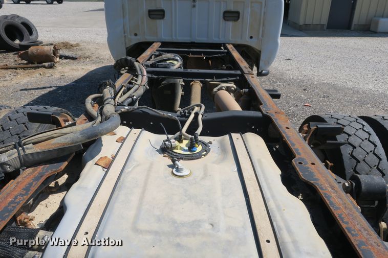 image for item DB10200 2011 Ford F550 truck cab and chassis