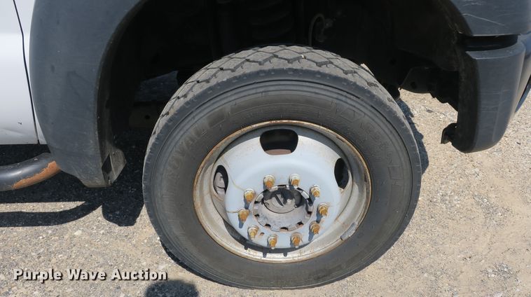 image for item DB10200 2011 Ford F550 truck cab and chassis