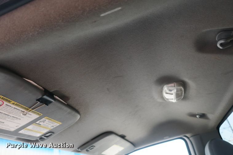 image for item DB10200 2011 Ford F550 truck cab and chassis