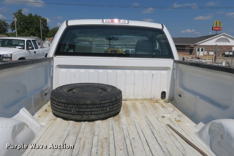 image for item DB10201 2007 Ford F150 pickup truck