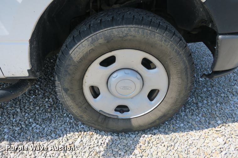 image for item DB10201 2007 Ford F150 pickup truck