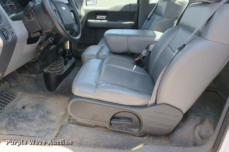 image for item DB10201 2007 Ford F150 pickup truck