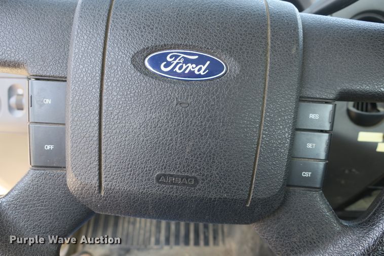 image for item DB10201 2007 Ford F150 pickup truck