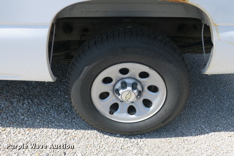 image for item DB10204 2006 Chevrolet Silverado 1500 Ext. Cab pickup truck