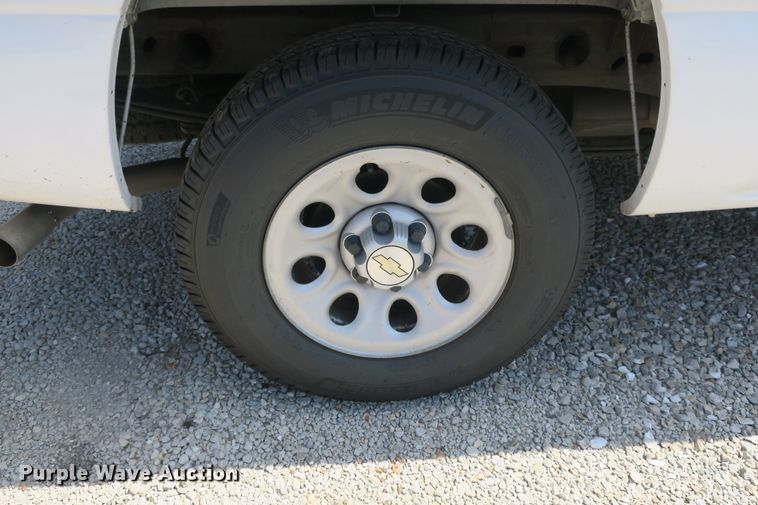 image for item DB10204 2006 Chevrolet Silverado 1500 Ext. Cab pickup truck