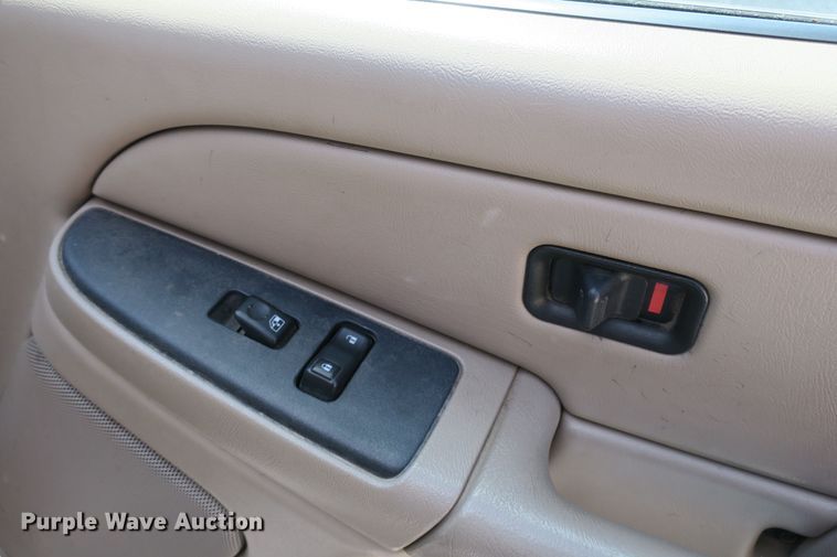 image for item DB10204 2006 Chevrolet Silverado 1500 Ext. Cab pickup truck