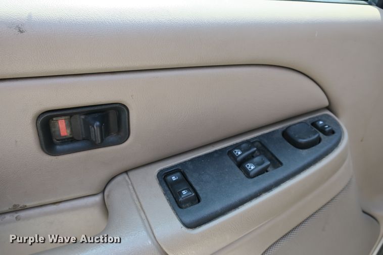 image for item DB10204 2006 Chevrolet Silverado 1500 Ext. Cab pickup truck