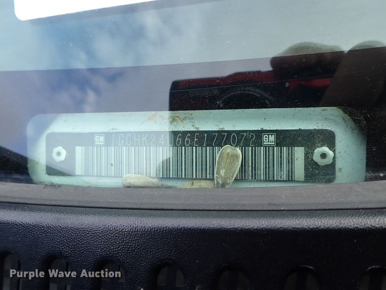 image for item DB7740 2006 Chevrolet Silverado 2500HD utility bed pickup truck