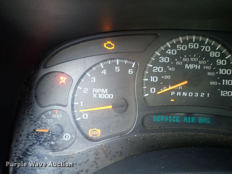 image for item DB7740 2006 Chevrolet Silverado 2500HD utility bed pickup truck