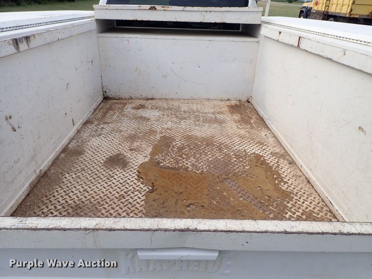 image for item DB7740 2006 Chevrolet Silverado 2500HD utility bed pickup truck