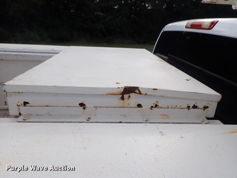 image for item DB7740 2006 Chevrolet Silverado 2500HD utility bed pickup truck