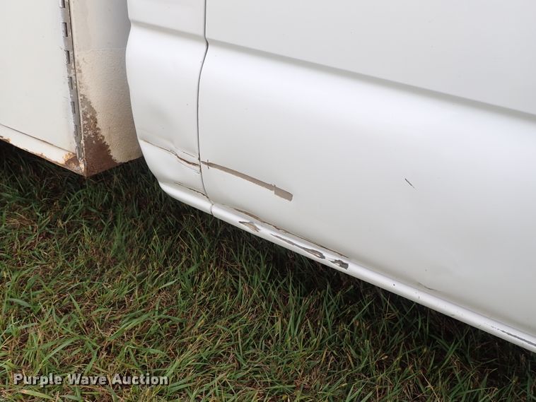 image for item DB7740 2006 Chevrolet Silverado 2500HD utility bed pickup truck