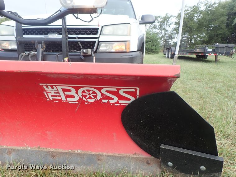 image for item DB7740 2006 Chevrolet Silverado 2500HD utility bed pickup truck