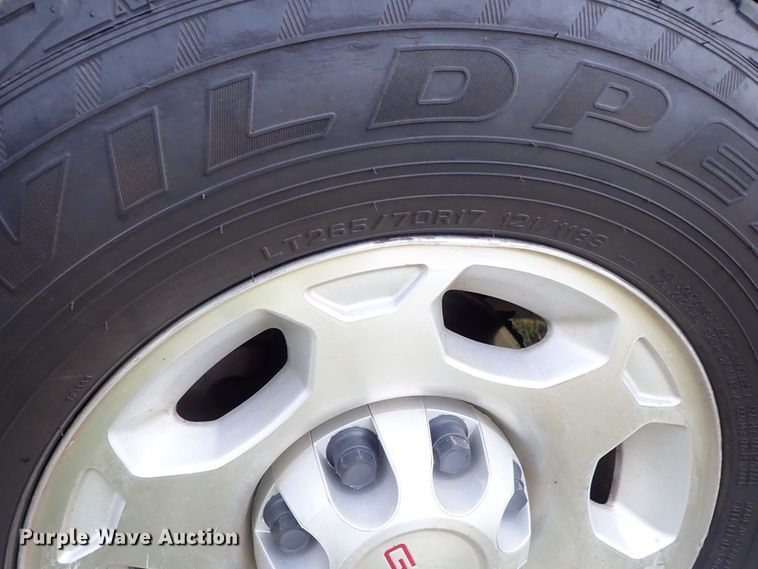 image for item DB7740 2006 Chevrolet Silverado 2500HD utility bed pickup truck