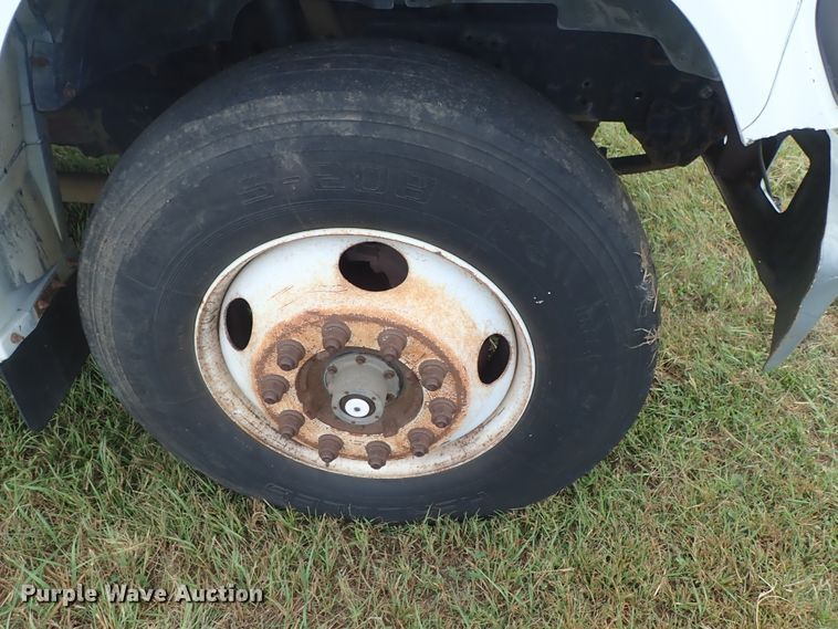 image for item DB7745 1999 Ford F800 dump truck