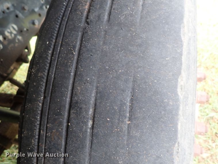 image for item DB7745 1999 Ford F800 dump truck