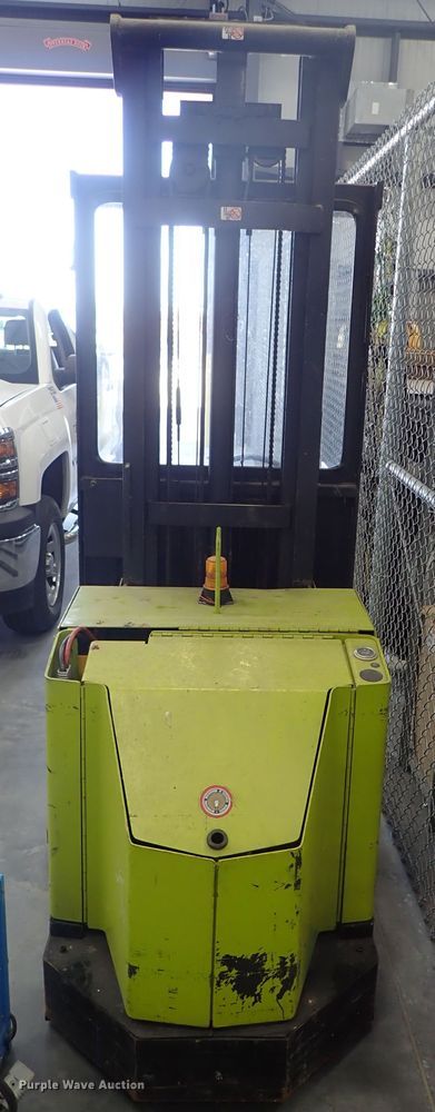 image for item DE1100 Clarklift OP-7 Orderpicker forklift