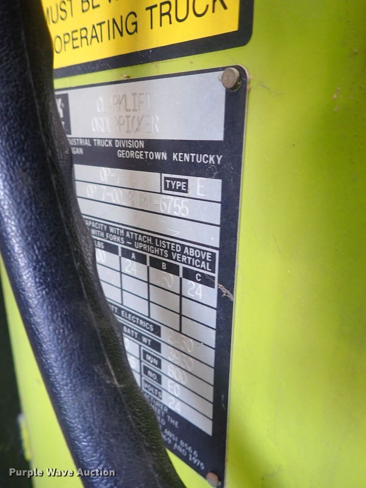 image for item DE1100 Clarklift OP-7 Orderpicker forklift