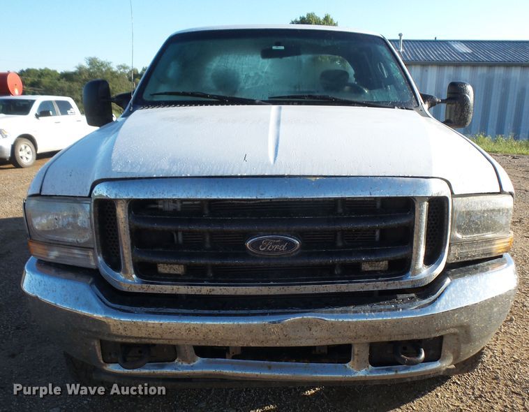 image for item DE2375 2003 Ford F250 Super Duty SuperCab pickup truck