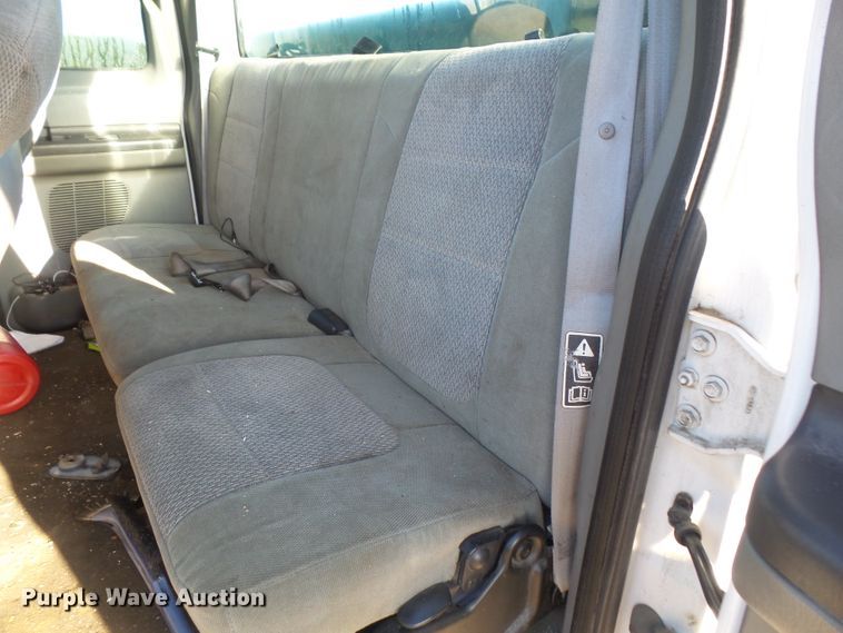 image for item DE2375 2003 Ford F250 Super Duty SuperCab pickup truck