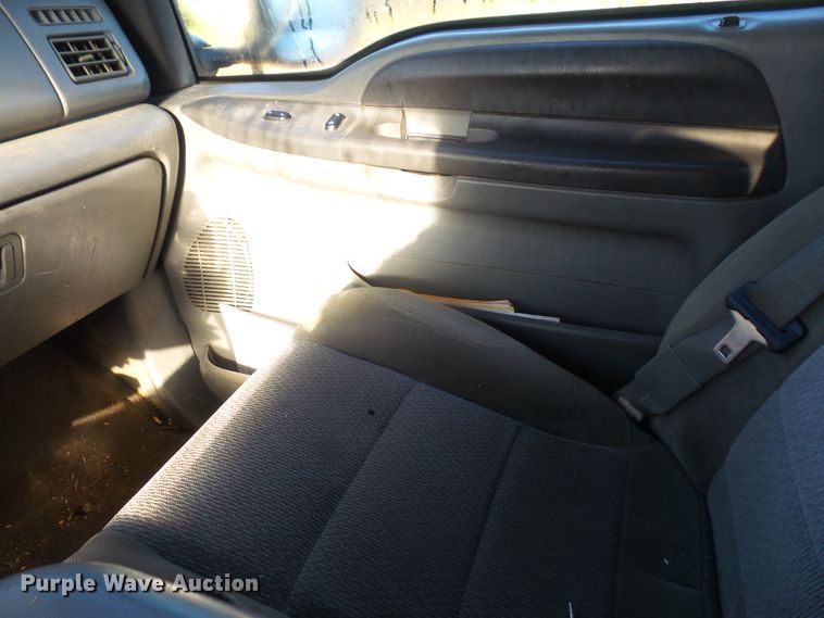 image for item DE2375 2003 Ford F250 Super Duty SuperCab pickup truck