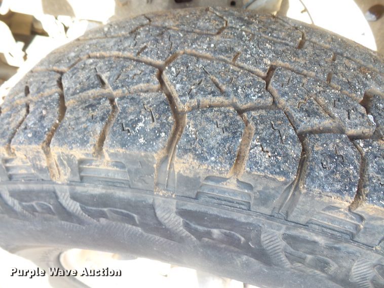 image for item DE2375 2003 Ford F250 Super Duty SuperCab pickup truck