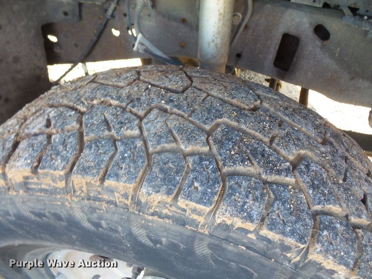 image for item DE2375 2003 Ford F250 Super Duty SuperCab pickup truck