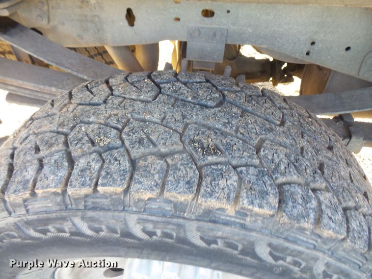 image for item DE2375 2003 Ford F250 Super Duty SuperCab pickup truck