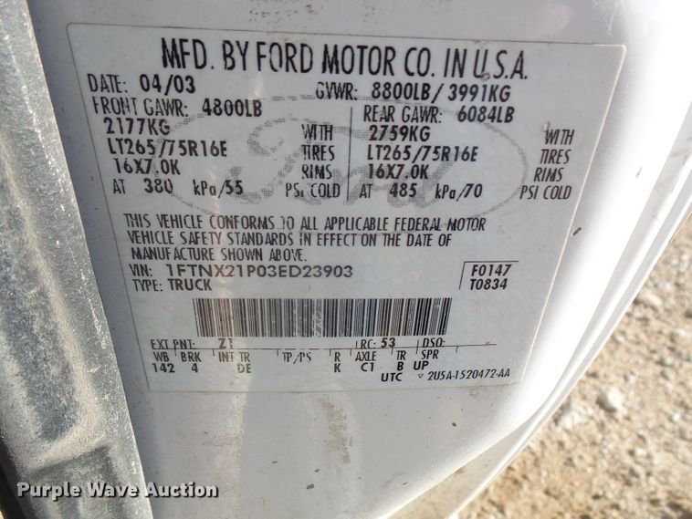 image for item DE2375 2003 Ford F250 Super Duty SuperCab pickup truck