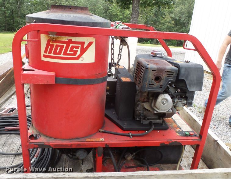 image for item DE7958 Hotsy 1.10-5660 pressure washer