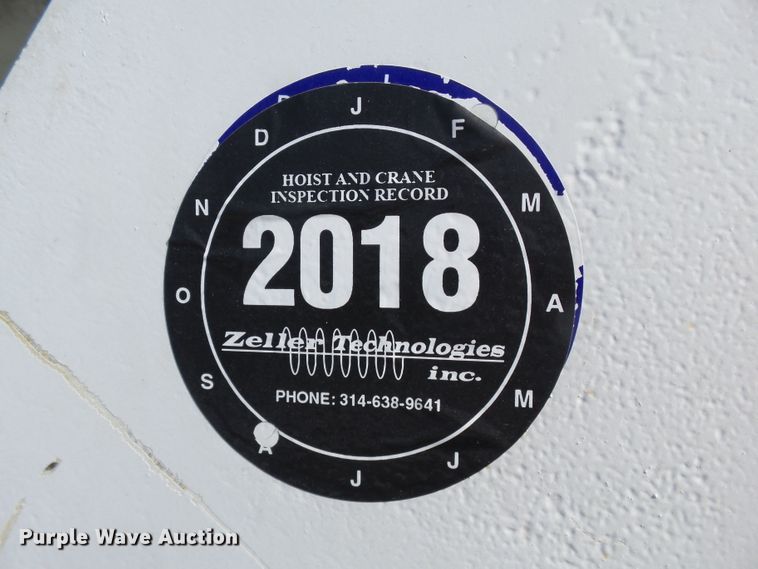 image for item DE7977 2013 International DuraStar 4300 utility truck with crane