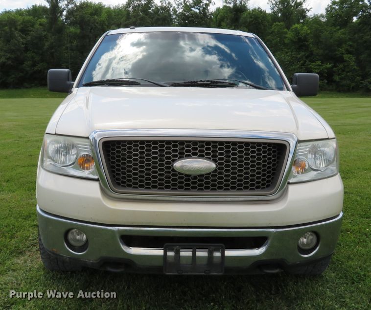 image for item DE8148 2007 Ford F150 Lariat SuperCrew pickup truck