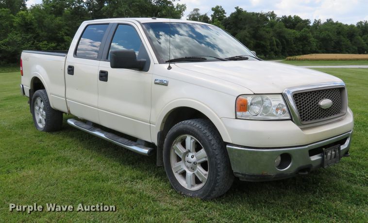 image for item DE8148 2007 Ford F150 Lariat SuperCrew pickup truck