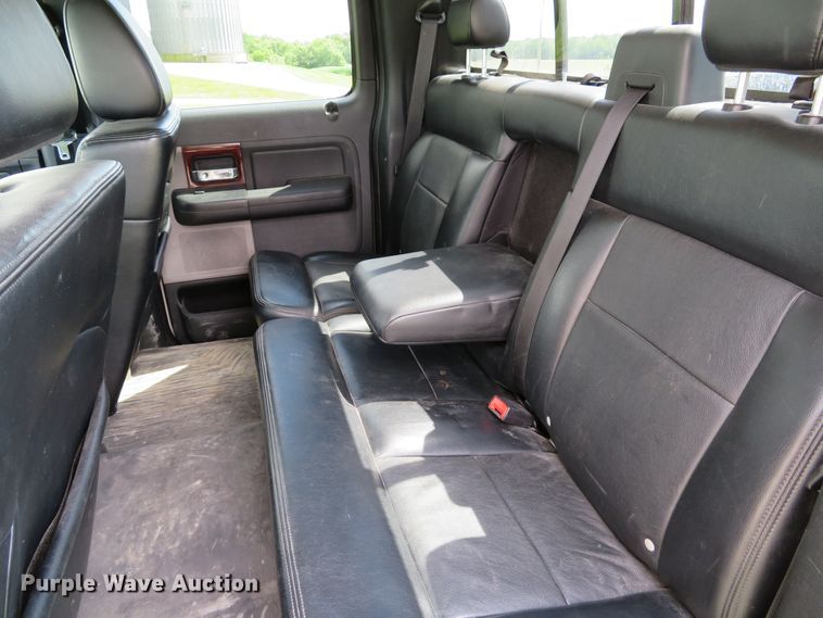 image for item DE8148 2007 Ford F150 Lariat SuperCrew pickup truck