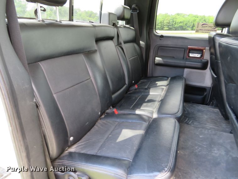 image for item DE8148 2007 Ford F150 Lariat SuperCrew pickup truck