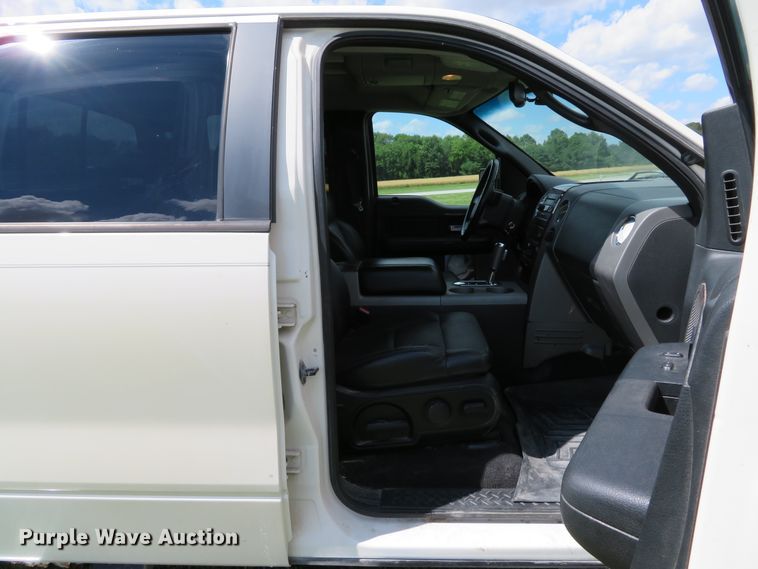 image for item DE8148 2007 Ford F150 Lariat SuperCrew pickup truck