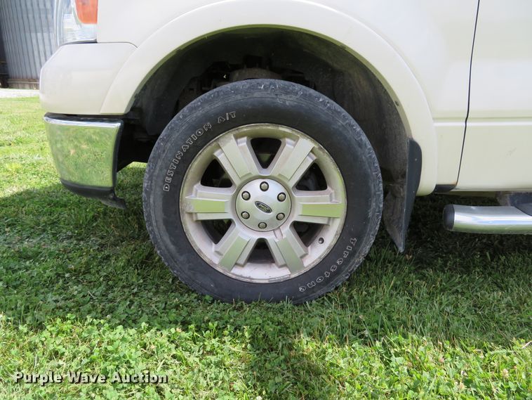 image for item DE8148 2007 Ford F150 Lariat SuperCrew pickup truck