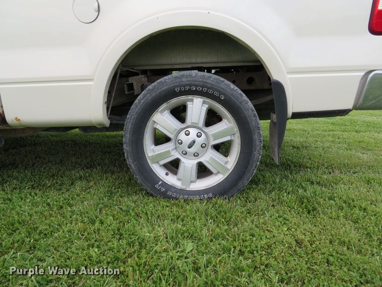 image for item DE8148 2007 Ford F150 Lariat SuperCrew pickup truck