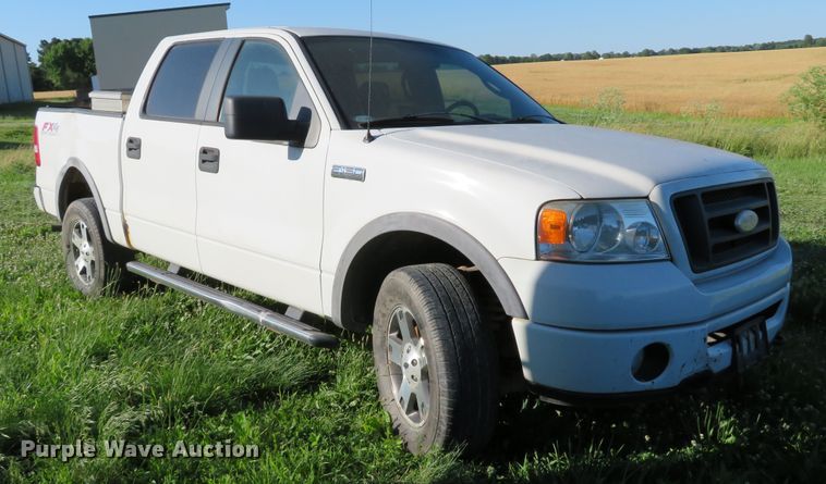 image for item DE8154 2007 Ford F150 SuperCrew pickup truck