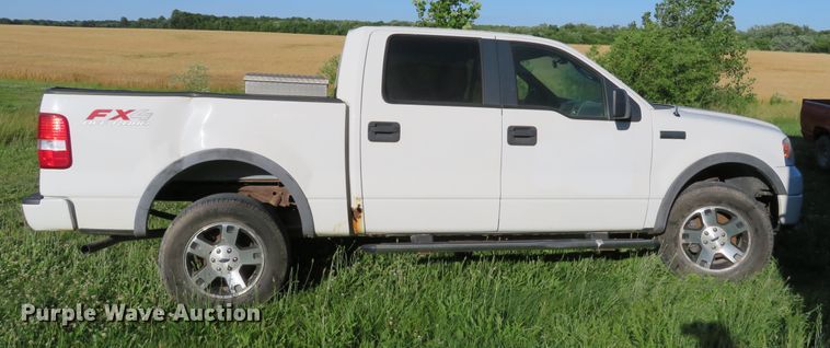 image for item DE8154 2007 Ford F150 SuperCrew pickup truck