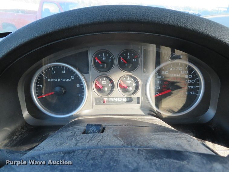 image for item DE8154 2007 Ford F150 SuperCrew pickup truck