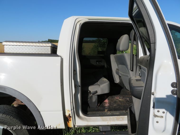 image for item DE8154 2007 Ford F150 SuperCrew pickup truck