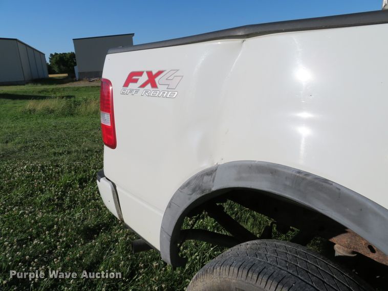 image for item DE8154 2007 Ford F150 SuperCrew pickup truck