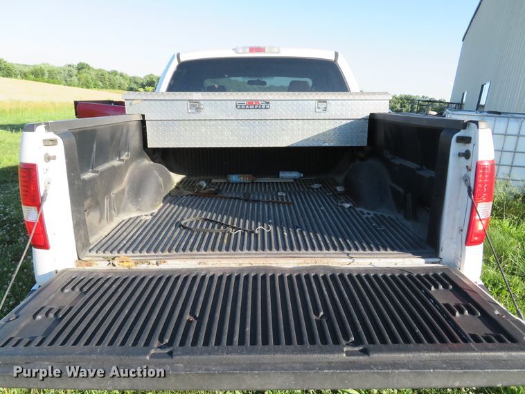 image for item DE8154 2007 Ford F150 SuperCrew pickup truck