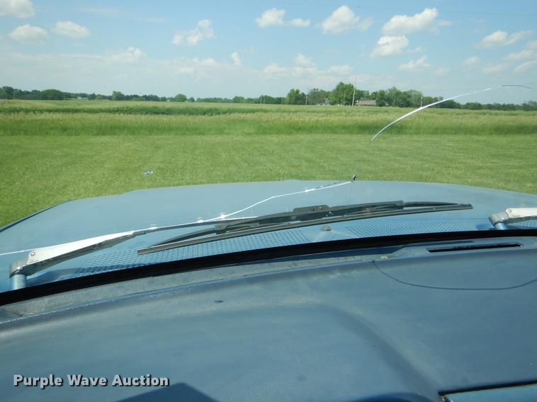 image for item DG1152 1989 Ford F150 pickup truck