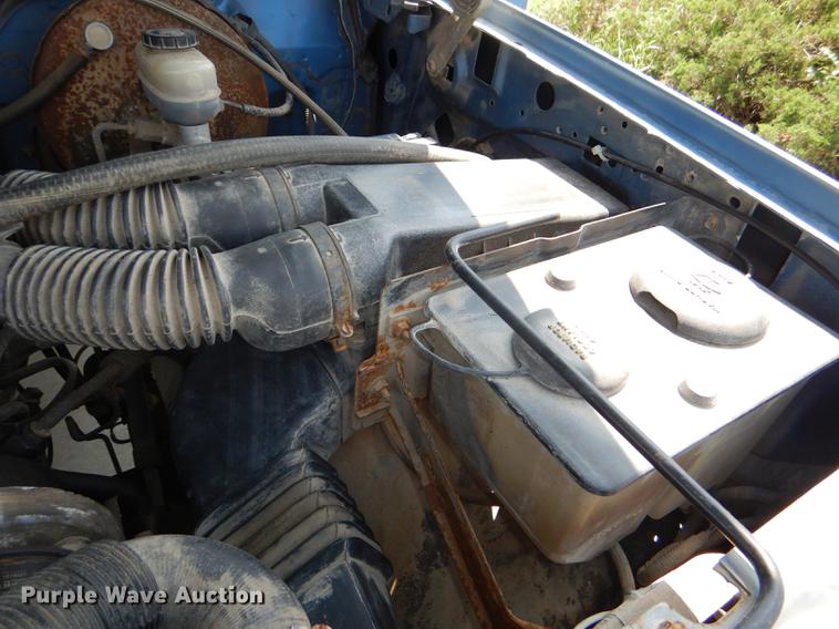 image for item DG1152 1989 Ford F150 pickup truck