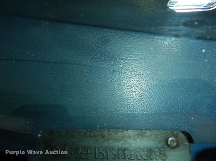 image for item DG1152 1989 Ford F150 pickup truck